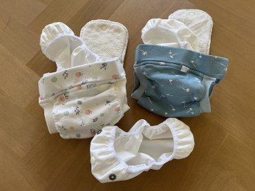 Preview: Occasion: 2x EasyFree von Popolini, Gr. S inkl. zusätzliche Innenwindel