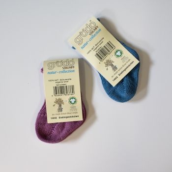 Grödo Erstlingssöckchen Bergblau (Grösse 50-56)